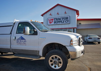 tractor-supply-2